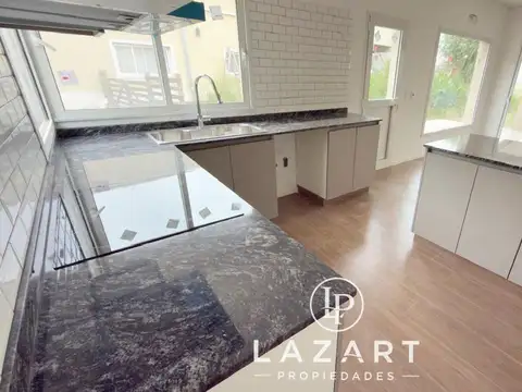 Casa en Venta en Santa Isabel, USD 220.000