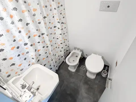 Bahia Blanca 100, Piso 4