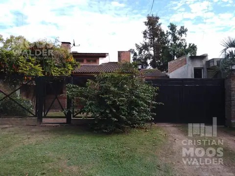 Casa 5 ambientes con 2 baños