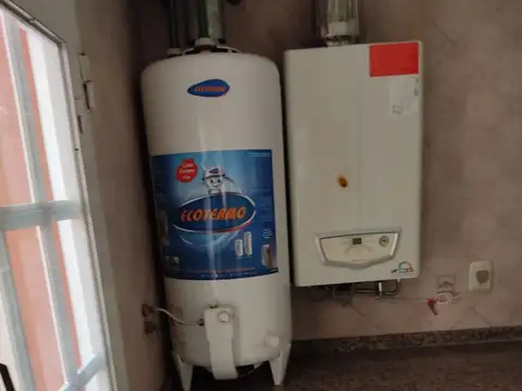 Casa 6 ambientes con 3 baños