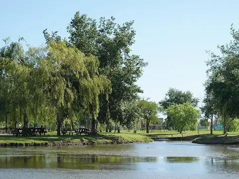 Terreno en Venta 20  mts Frente