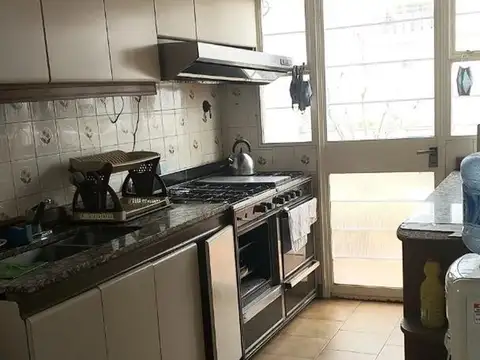 Av. Pedro Goyena 1600 , Piso 8°