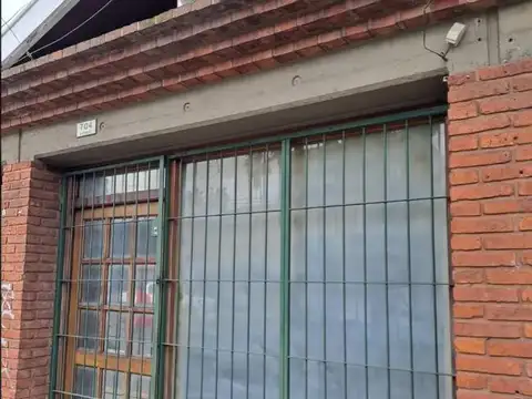 Local en Alquiler - Monoambiente 1 Baño - 20mts - Lomas De Zamora (Partido)