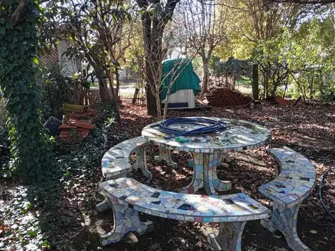 VENTA CASA 3 AMB GRAN PARQUE PARRILLA ACANTILADOS
