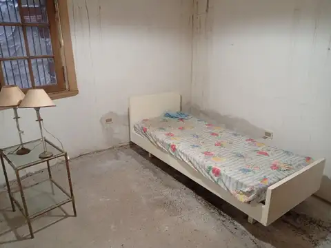 VENTA CASA 3 AMB GRAN PARQUE PARRILLA ACANTILADOS