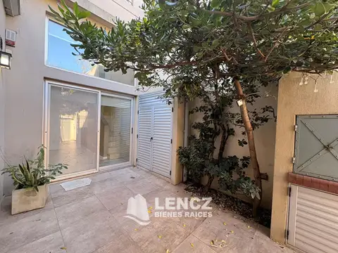 Casa en Venta en Quilmes, USD 210.000