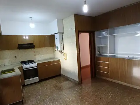 Departamento en Alquiler de 3 dormitorios