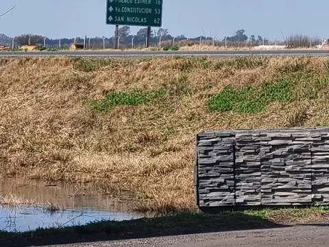 Terreno en Venta 28  mts Fondo