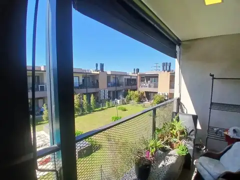Departamento en Alquiler con 1 cocheras