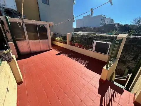 Avenida Juan De Garay 200