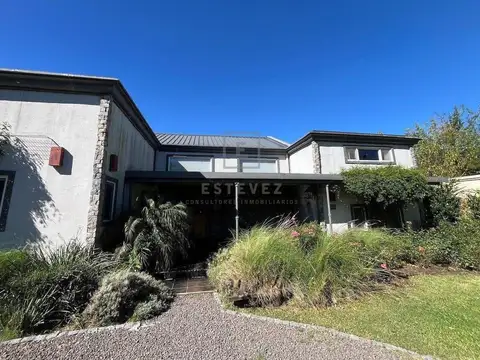 Casa en Venta en San Matias, USD 295.000