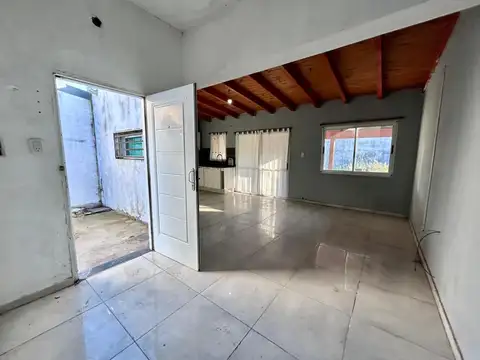 Casa en Venta en La Carolina, USD 49.800