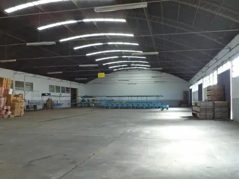 Galpon en Venta 150  mts Frente