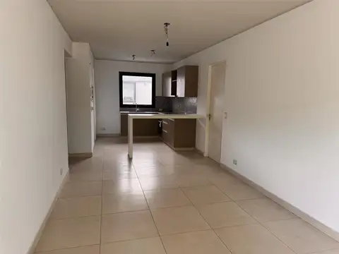 Departamento 3 ambientes con 1 baño