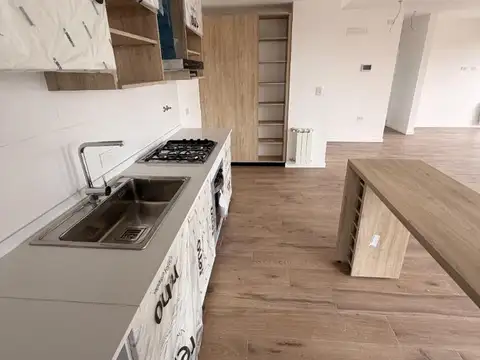 Departamento en Alquiler con 1 cocheras