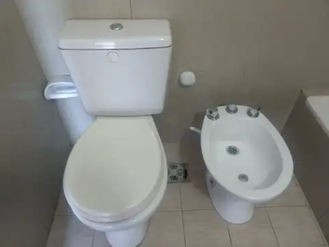 3 amb en Quilmes Este