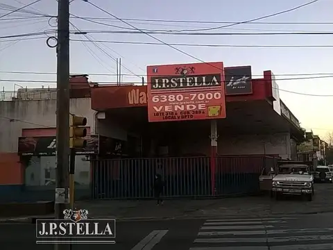 Av. Enrique Mosconi 2500