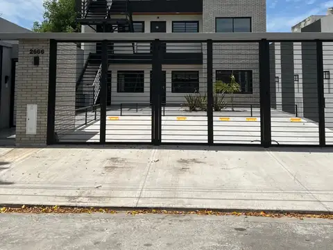 DEPARTAMENTO 2 AMB - 2° PISO FRENTE - CON BALCON  - ENTREGA INMEDIATA