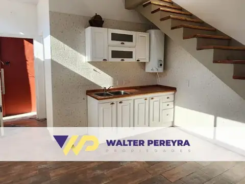 ALQUILER PH 2 AMBIENTES CAMACUÁ 5000 - WILDE