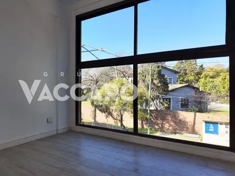 Casa en Alquiler con 1 cochera