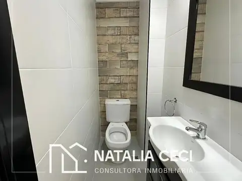 Depto Tipo Casa en Venta al Este
