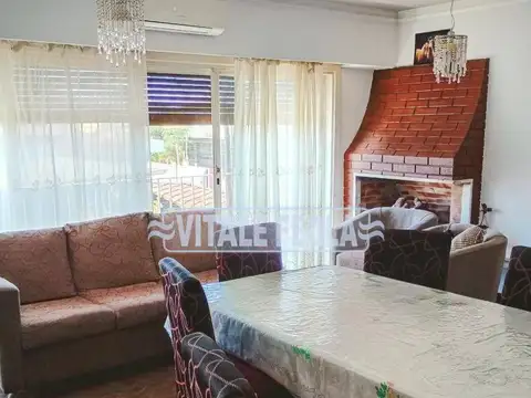VENTA CASA 6 AMB EN CIUDADELA GALPON Y GARAGE MULTIFAMILIAR