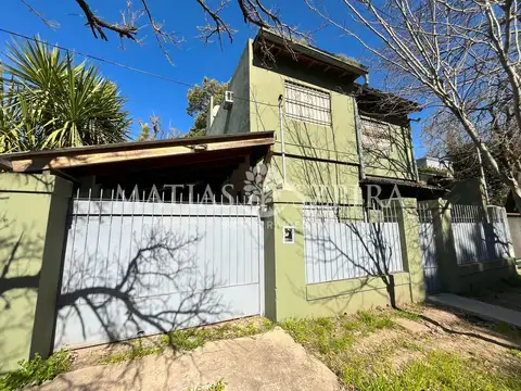 Casa 4 Ambientes a la venta en Villa Udaondo