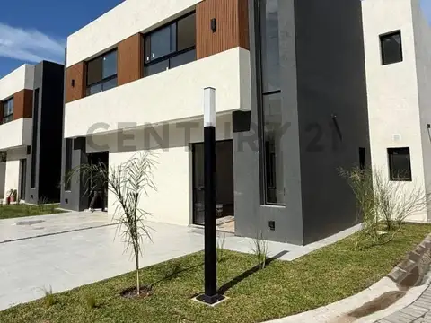 VENTA DUPLEX PILAR CAAMAÑO