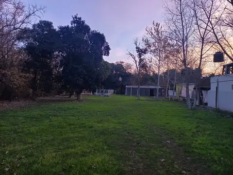 Casa en Alquiler en Villa Elvira, $ 600.000