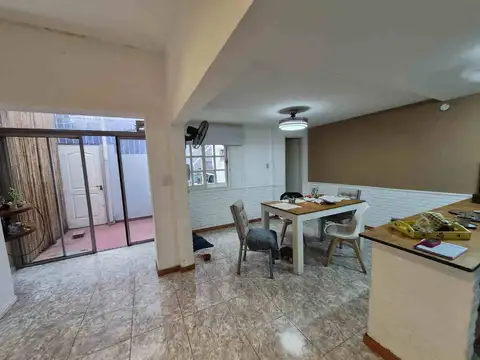 Depto Tipo Casa en Venta de 2 ambientes