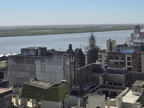 Departamento vista al rio c/ Cochera