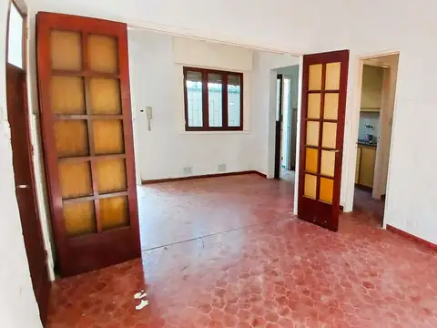 Depto Tipo Casa 4 ambientes con 1 baño