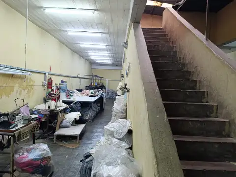 Galpon en Venta 36  mts Fondo