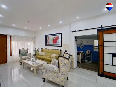 Depto Tipo Casa en Venta de 5 ambientes