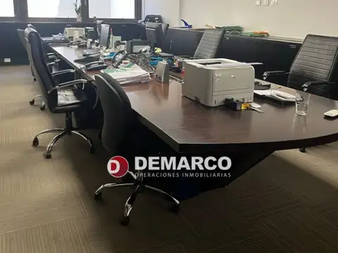 Oficina en Alquiler 40 años