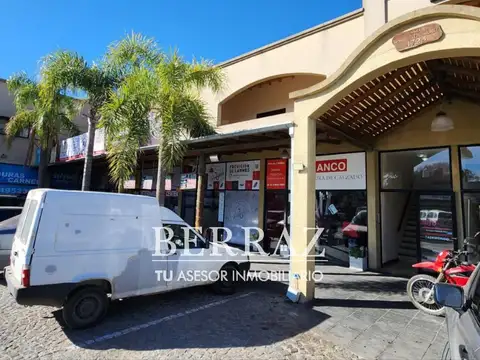 VENTA CENTRO COMERCIAL "LA CANDELARIA"