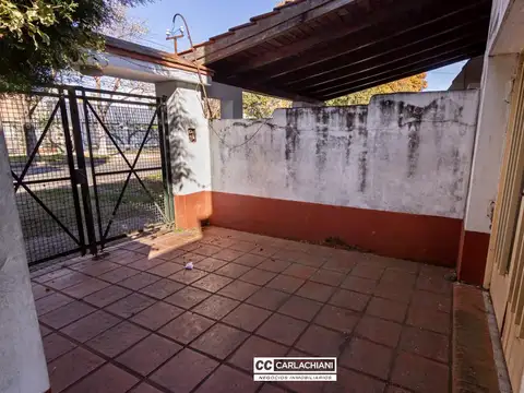 Terreno en Venta en Alberdi, USD 300.000