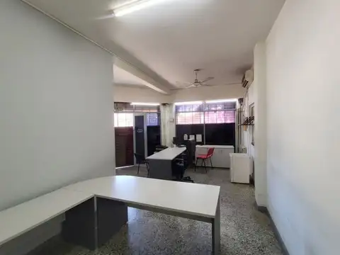 Local en Venta en Villa Sarmiento, USD 34.000