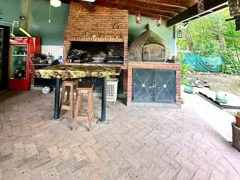 Casa 5 ambientes con 3 baños