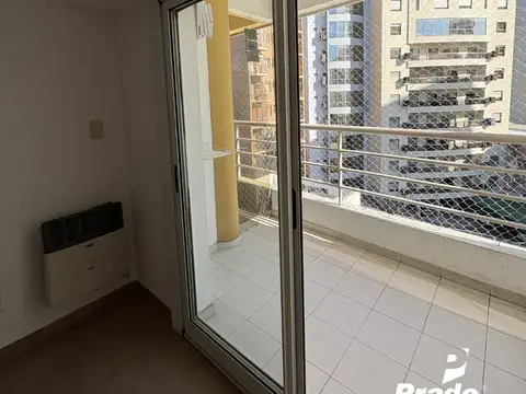 Departamento en Alquiler en Plaza Paso, $ 650.000