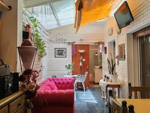 VENTA- PH-PARQUE CHACABUCO-REFACIONADO-S/EXPENSAS