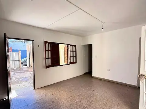 CASA EN ALQUILER CRUZ DEL EJE