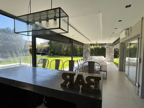 Casa en Alquiler 19 años