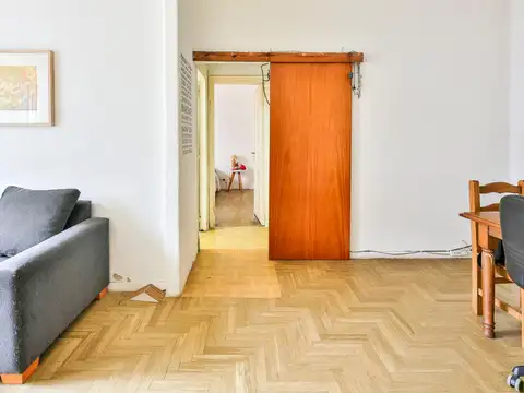 Depto Tipo Casa 5 ambientes con 2 baños