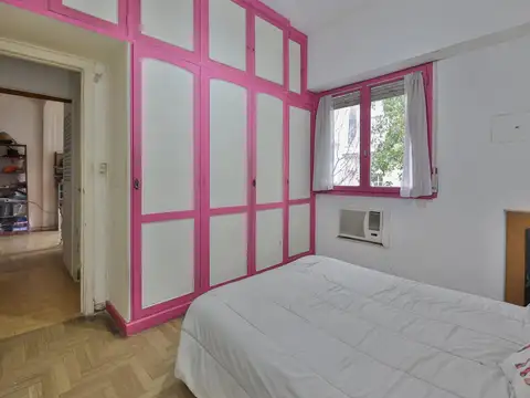 PH EN VENTA 5 AMBIENTES CON PATIO EN ALMAGRO - FRENTE - APTO CRÉDITO