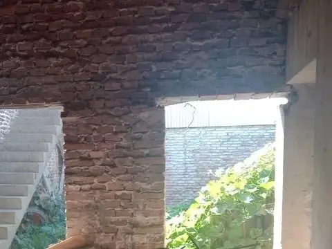 Local en Venta en Zarate, USD 200.000