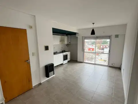 1 ° de Mayo al 3500