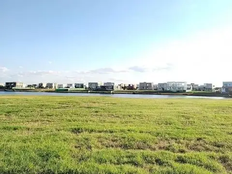 Terreno en Venta en El Cazador, USD 199.000