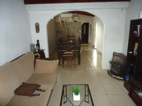 Depto Tipo Casa en Venta de 4 ambientes