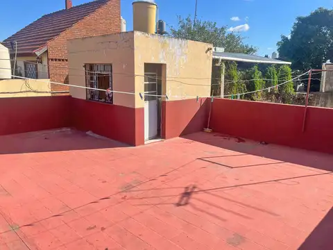 Depto Tipo Casa en Venta de 3 ambientes